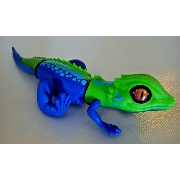 Zuru Robo Alive Robotic Lizard Realistic Running Green Blue Kids Toy - Picture 1 of 5